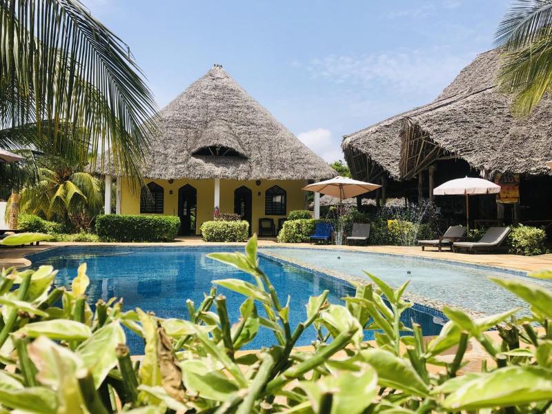 Kiwengwa Bungalow Boutique Resort Zanzibar Exterior photo